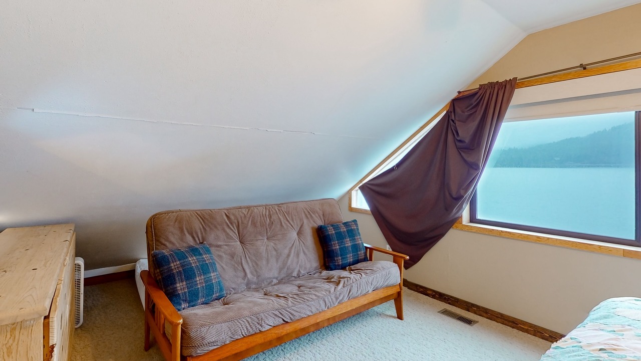 Photo of Livingroom in Bonner County