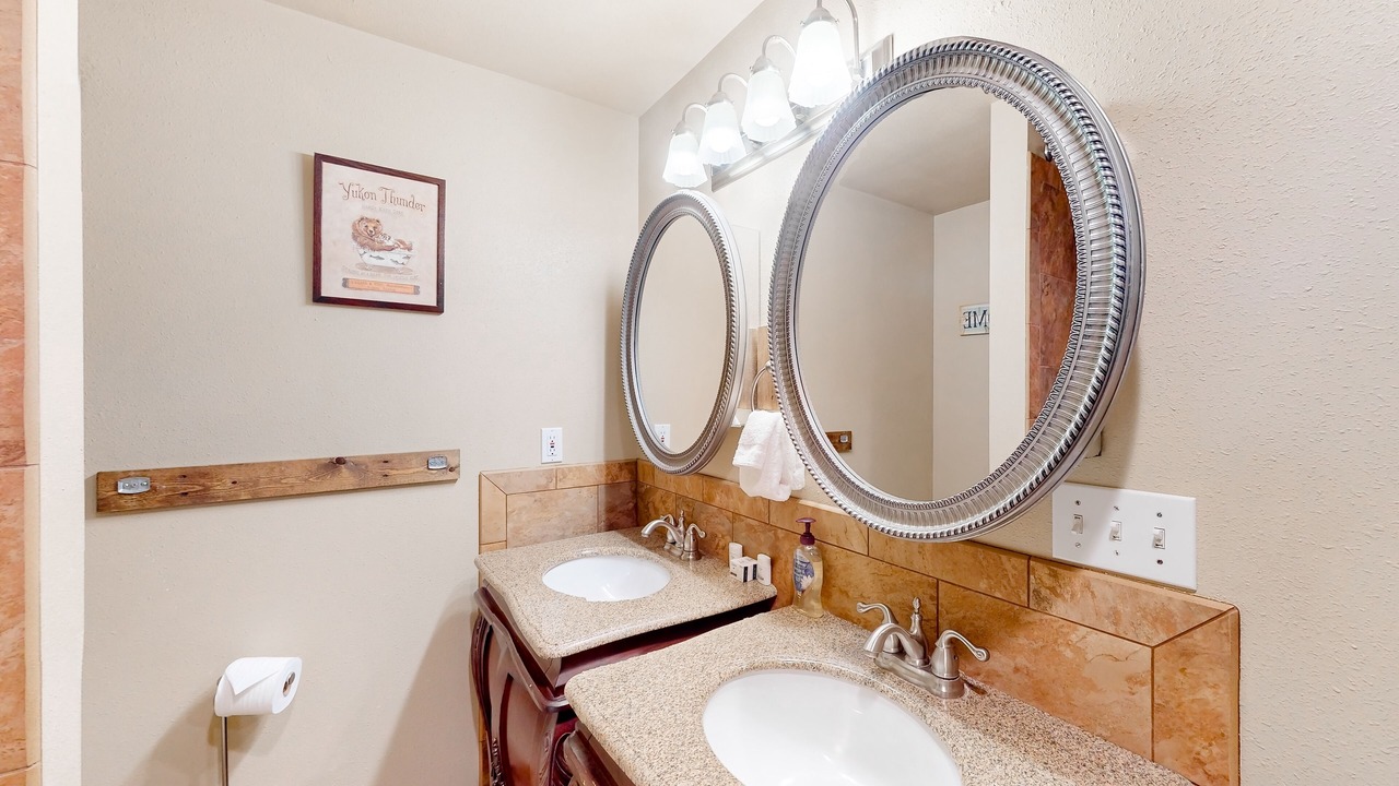 Photo of Bathroom in Bonner County
