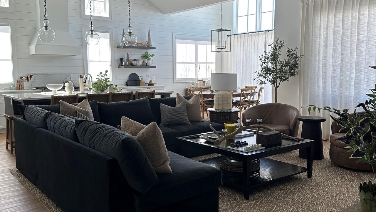 Photo of Livingroom in McCall