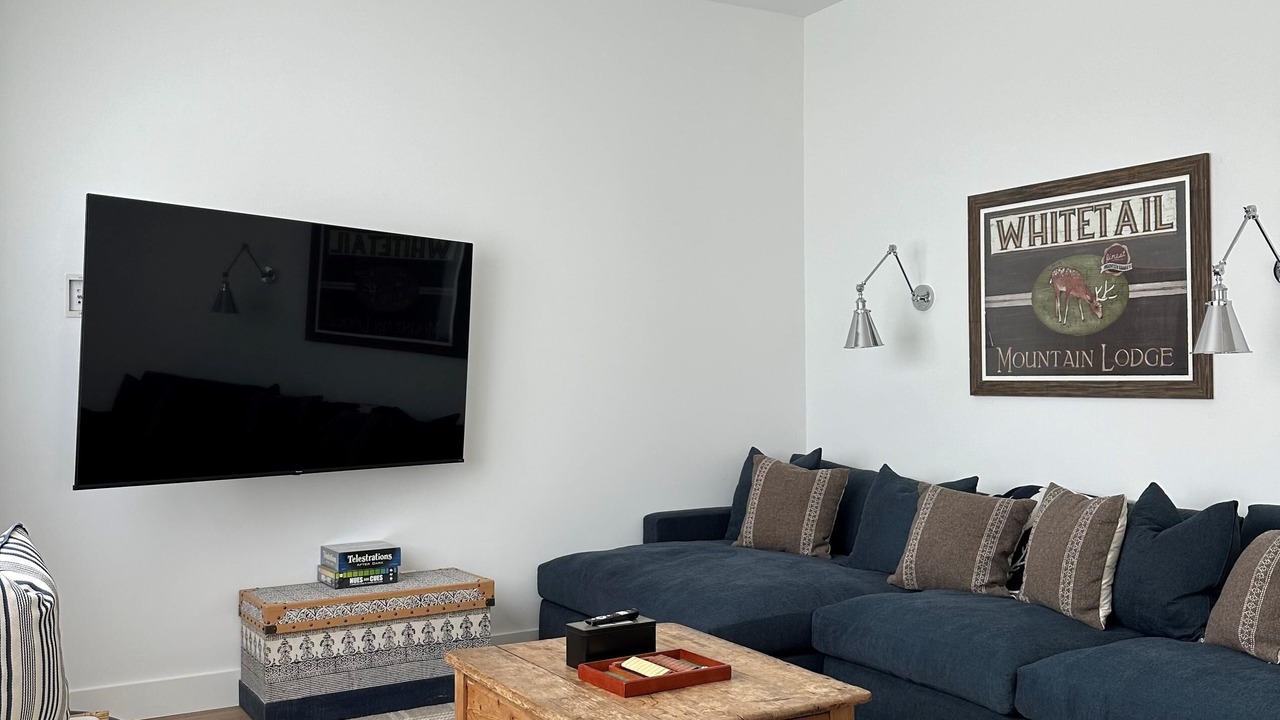 Photo of Livingroom in McCall