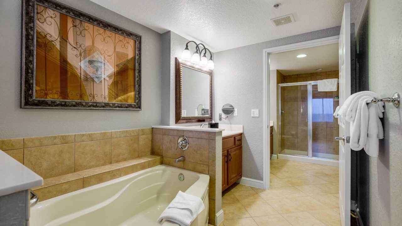 Photo of Bathroom in Lake Buena Vista