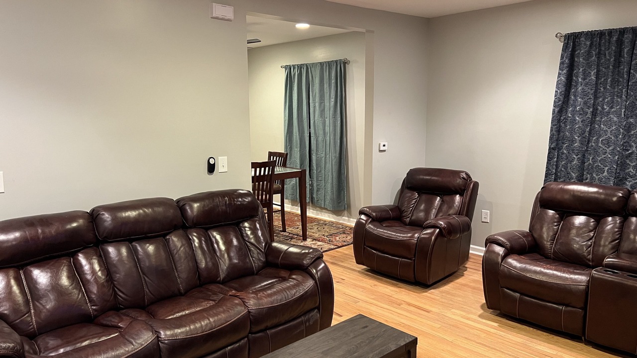 Photo of Livingroom in Pontiac