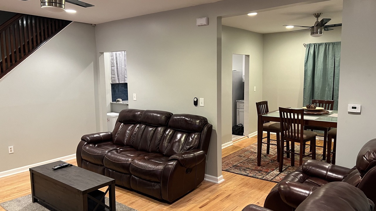 Photo of Livingroom in Pontiac