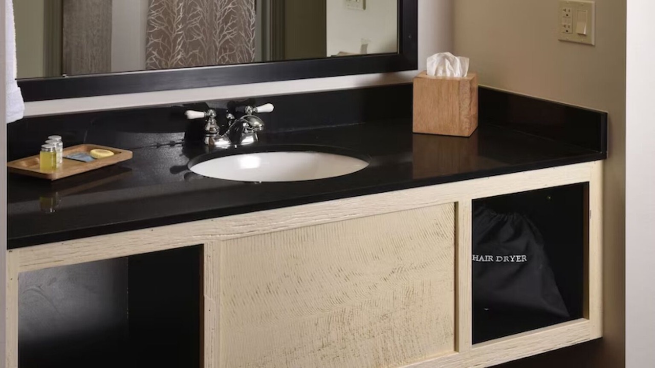 Photo of Bathroom in Broken Arrow