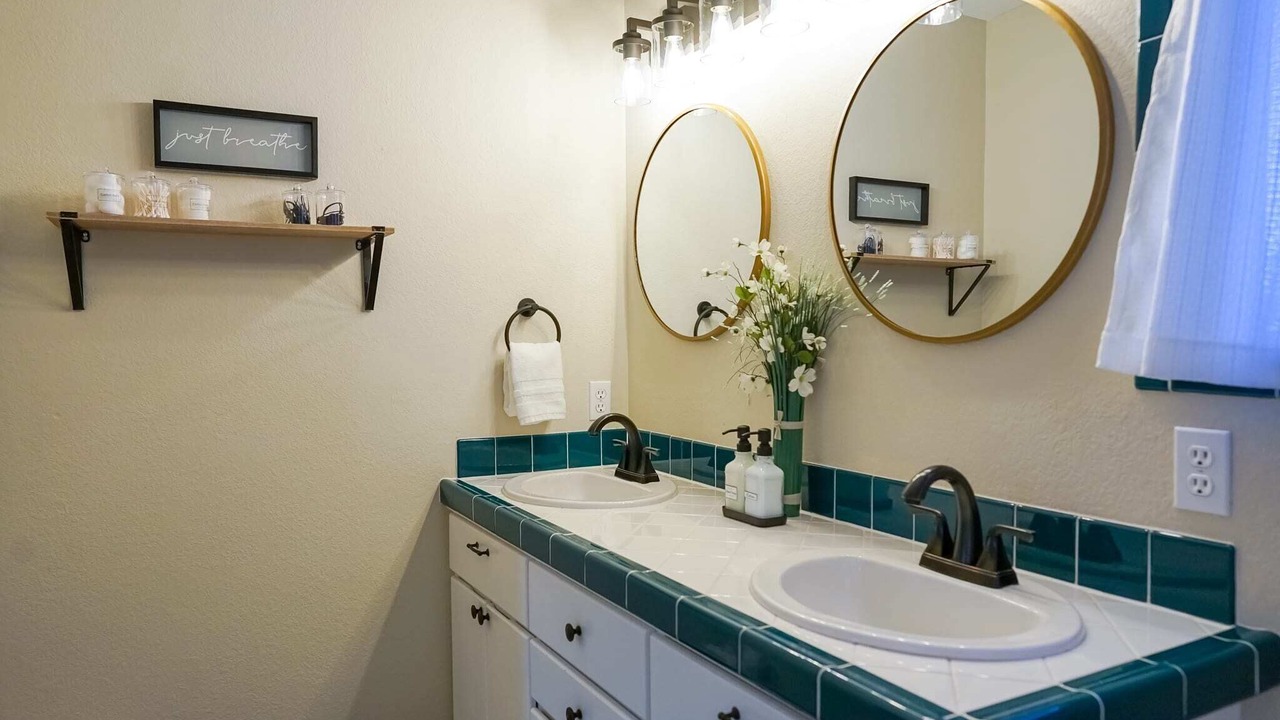 Photo of Bathroom in Post Falls