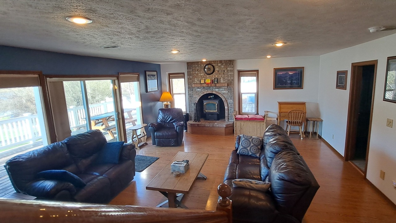 Photo of Livingroom in Newport