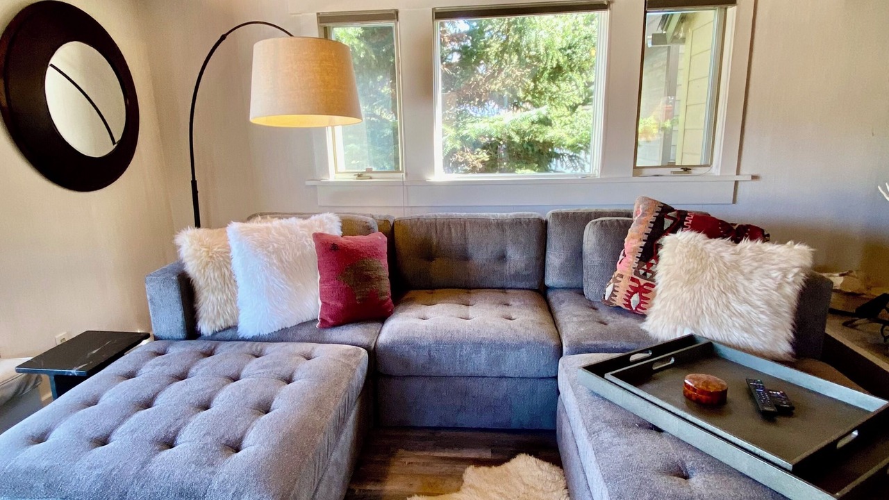 Photo of Livingroom in Big Sky Meadow Village