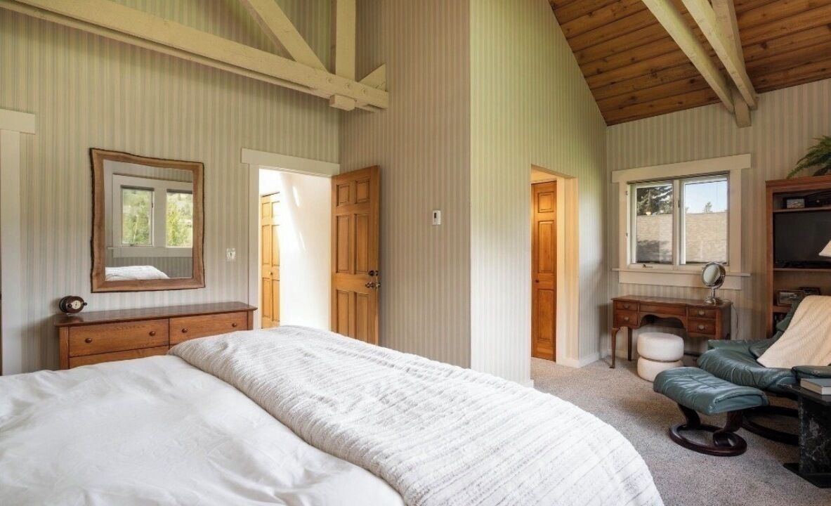 Photo of Others in Big Sky Meadow Village