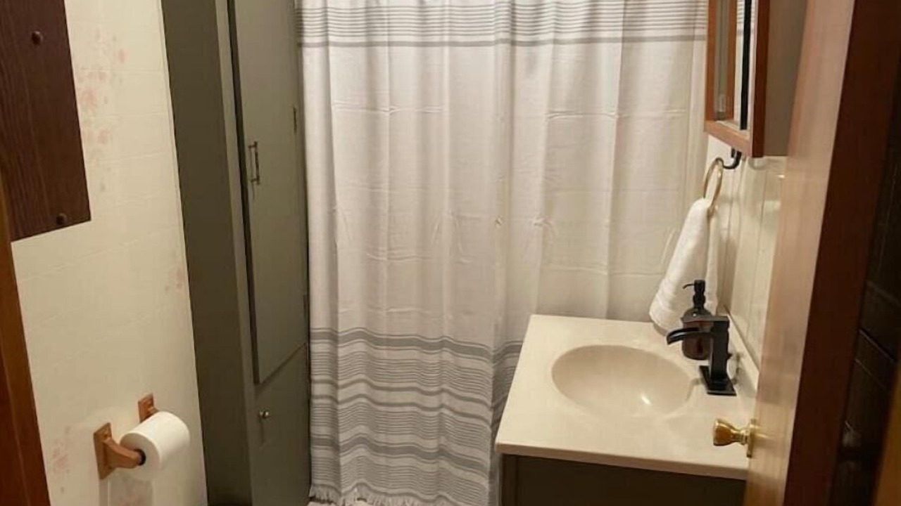 Photo of Bathroom in Park River