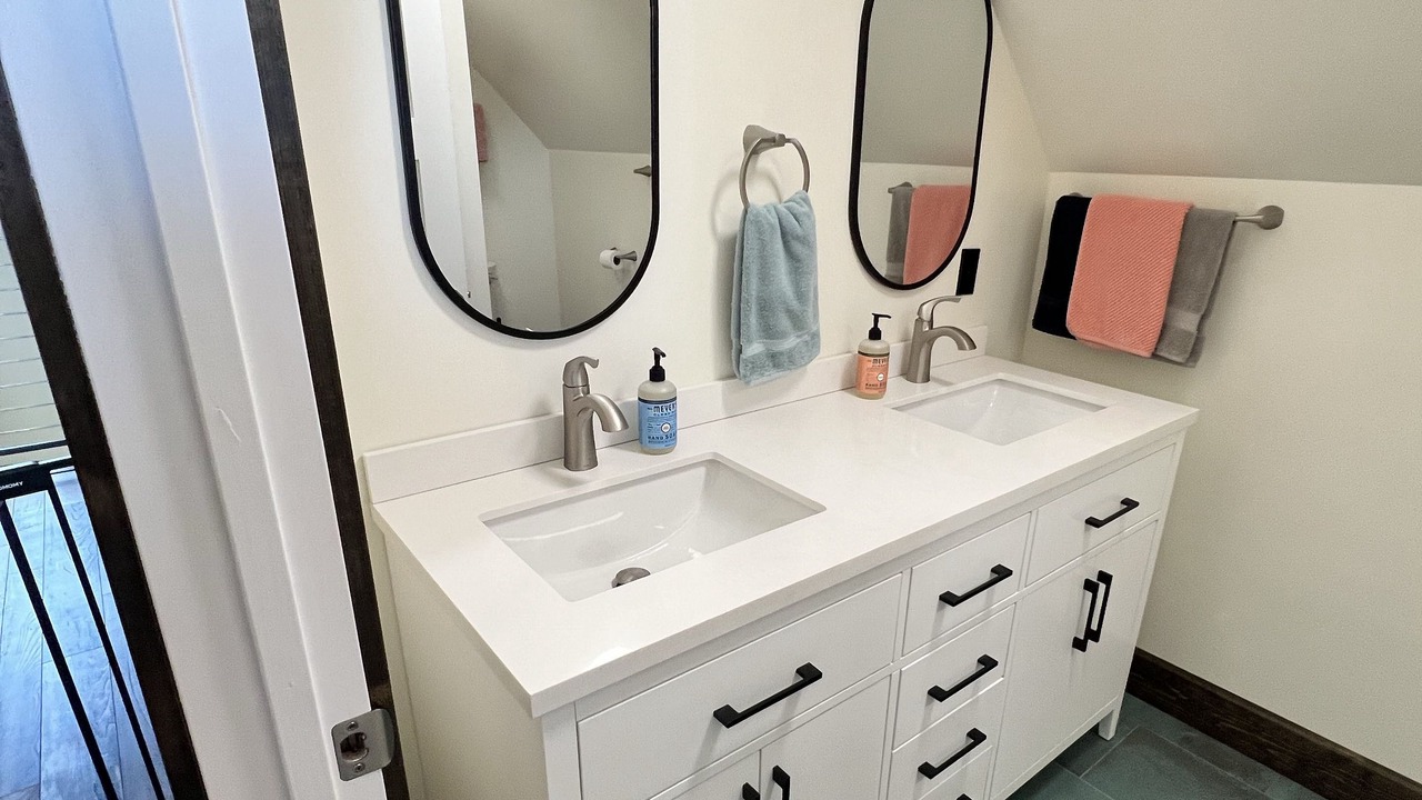 Photo of Bathroom in Four Corners