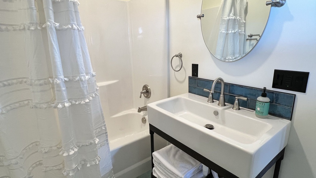 Photo of Bathroom in Four Corners