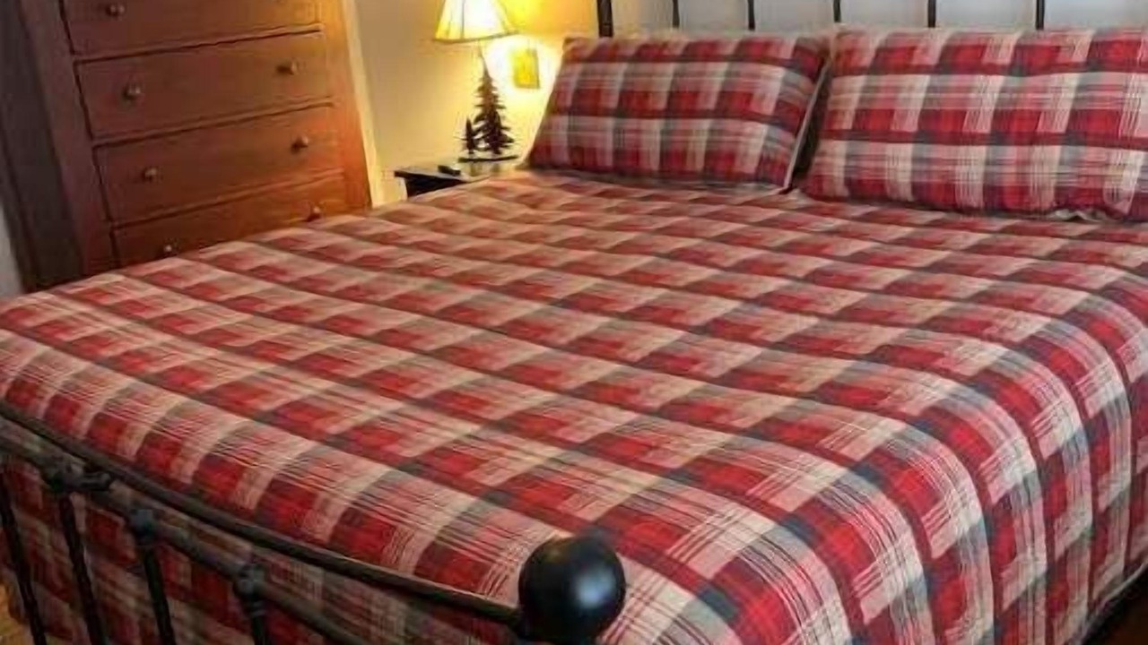 Photo of Bedroom in Pocono Pines
