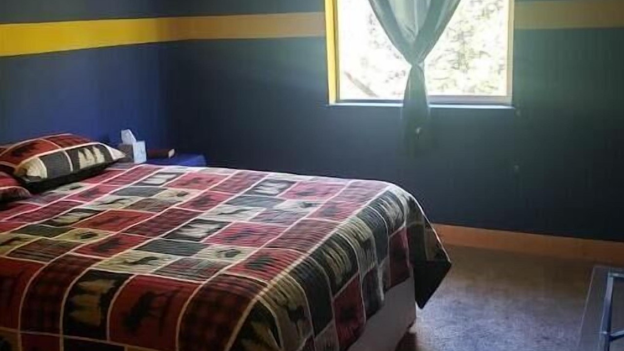Photo of Bedroom in Martin City