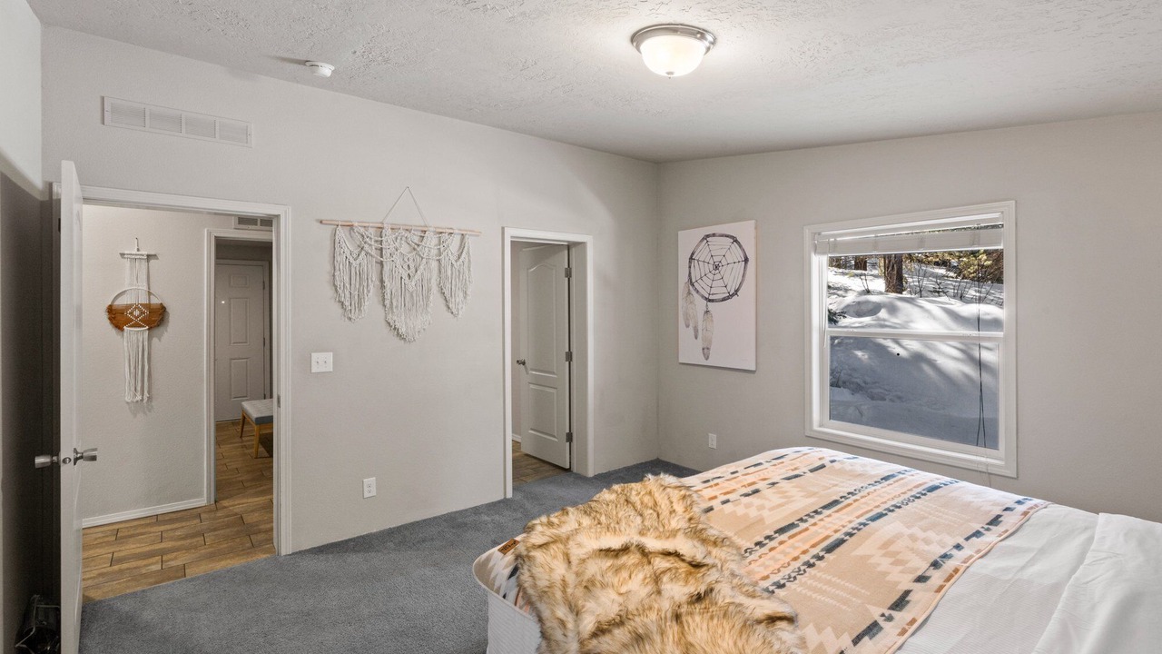 Photo of Bedroom in Lazy Acres