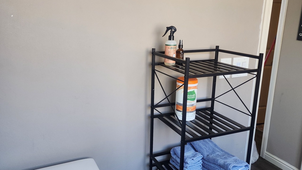 Photo of Bathroom in Lincoln County