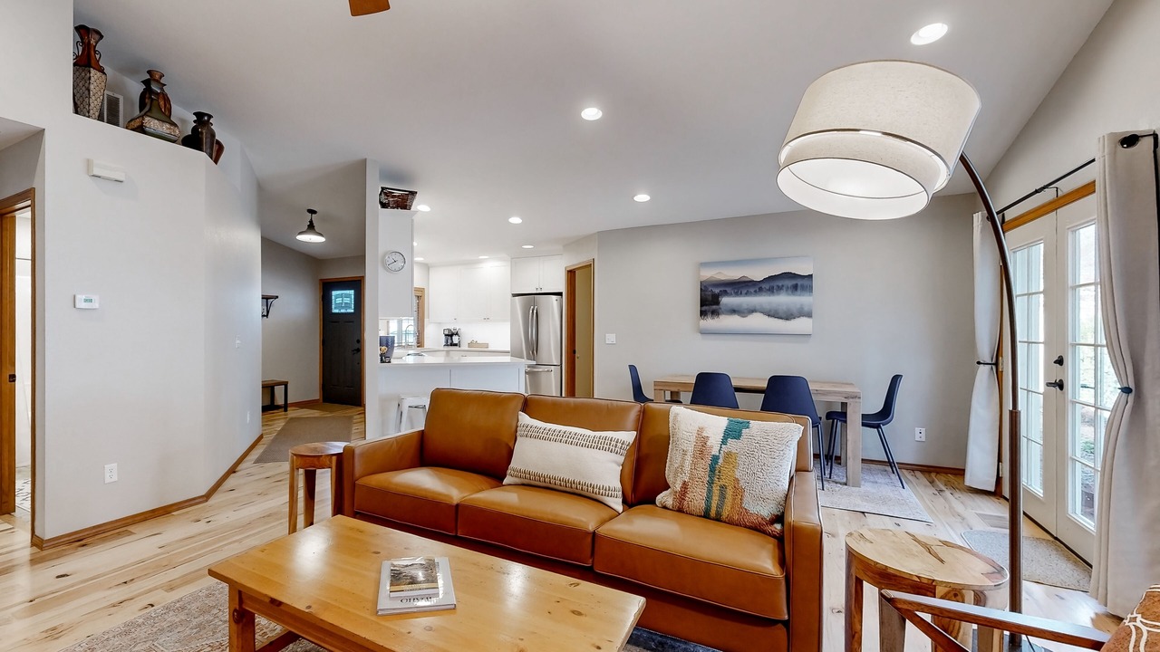 Photo of Livingroom in Southeast Boise