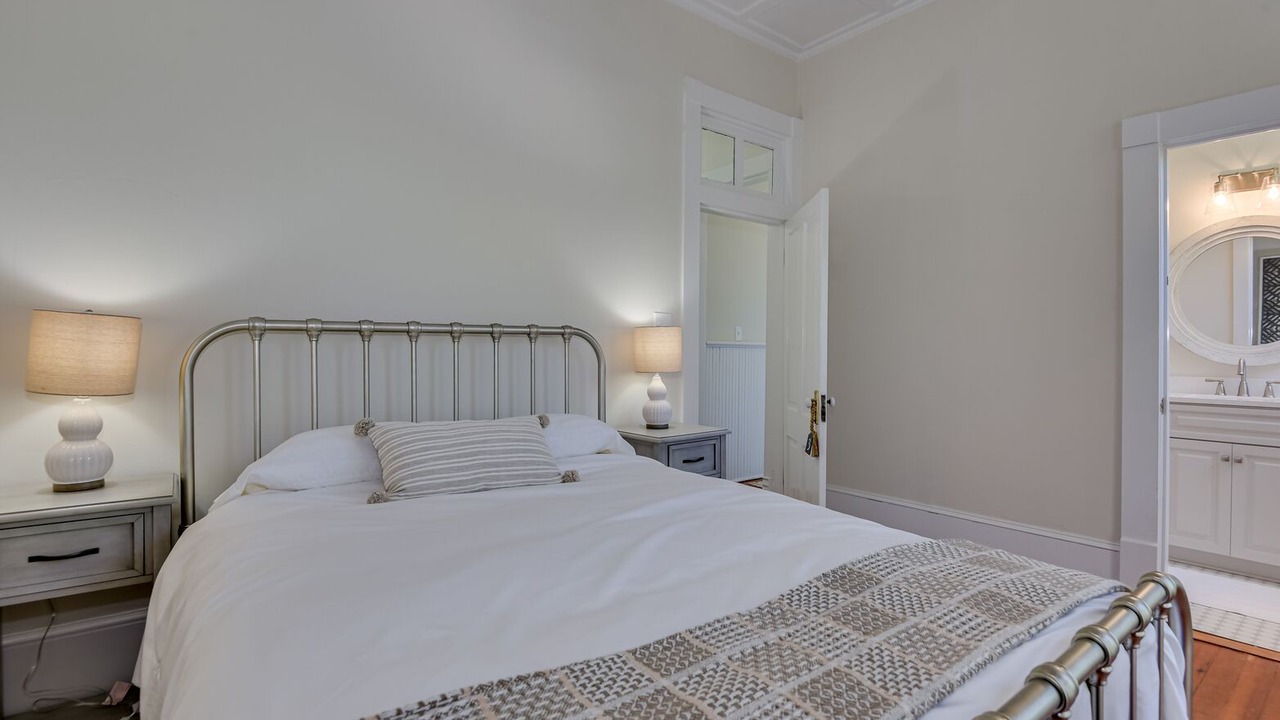 Photo of Bedroom in Aiken