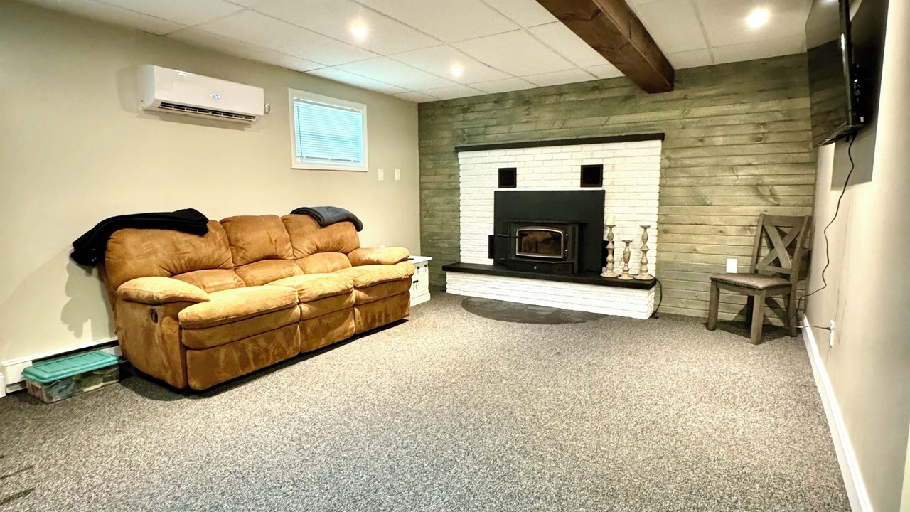 Photo of Livingroom in Altoona