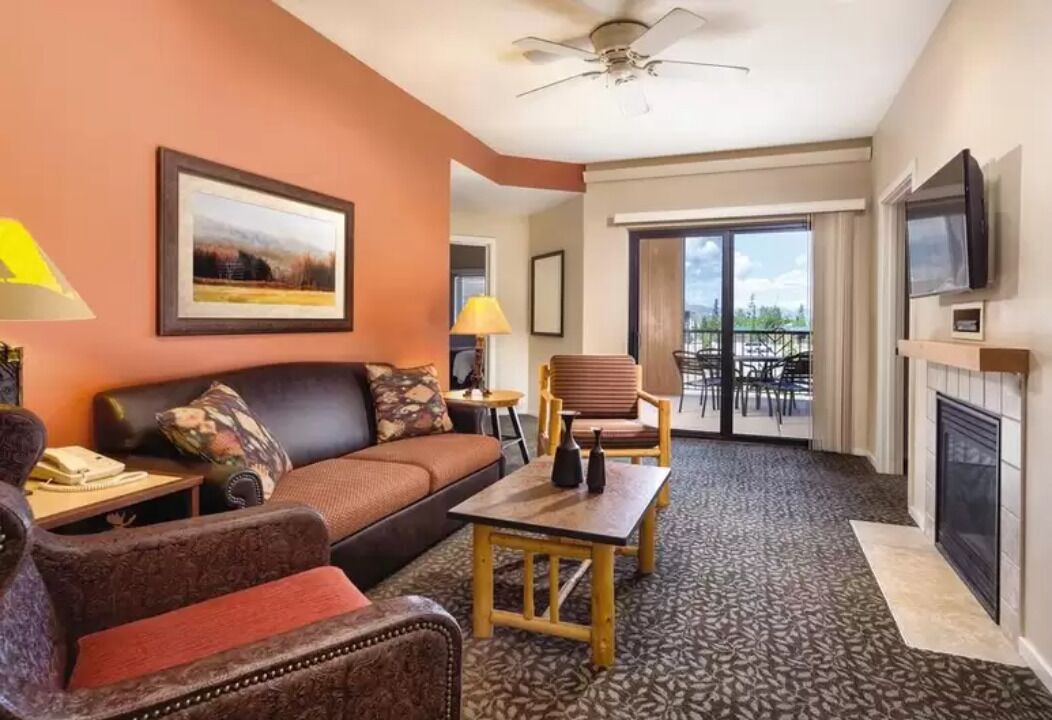 Photo of Livingroom in West Yellowstone