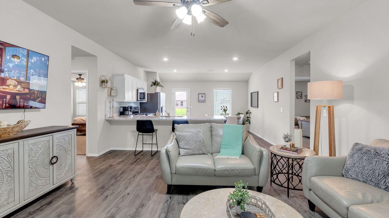Photo of Livingroom in Bixby