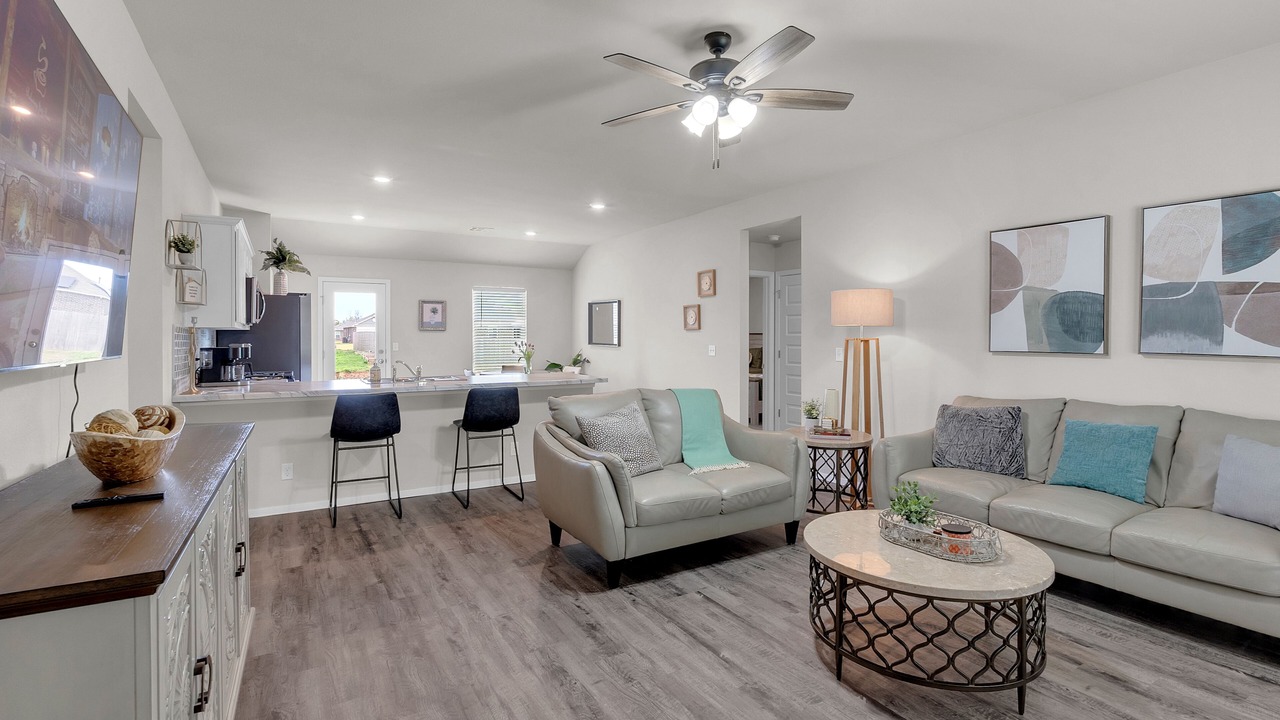 Photo of Livingroom in Bixby