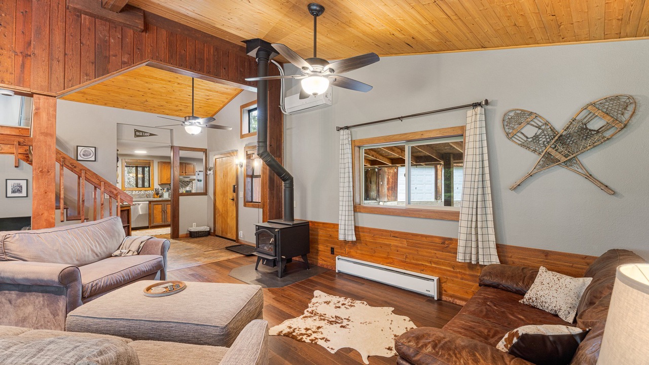 Photo of Livingroom in McCall