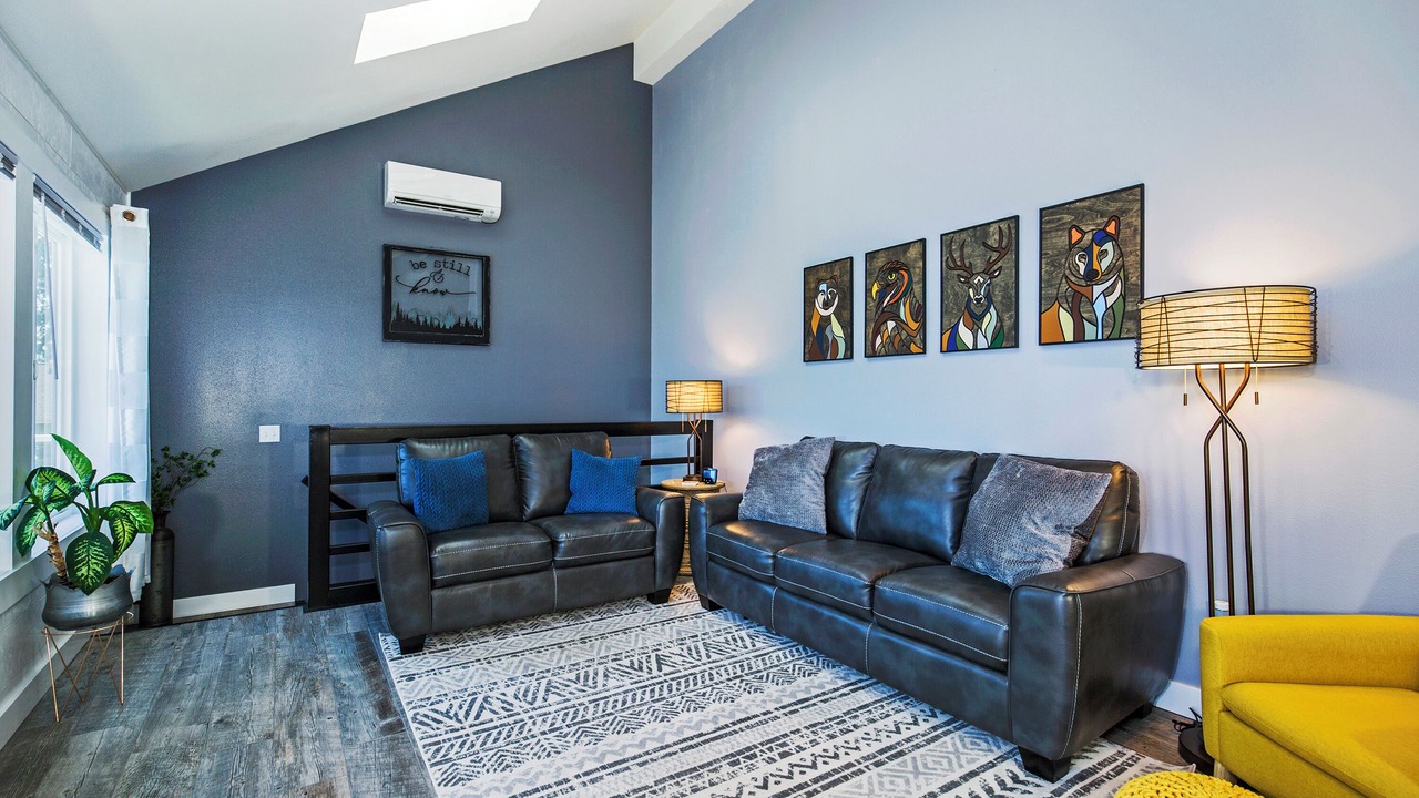 Photo of Livingroom in Bayview
