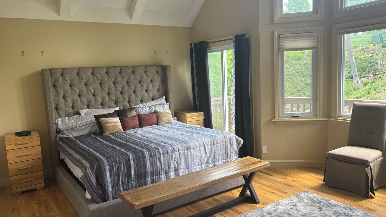 Photo of Bedroom in Cedar Rapids
