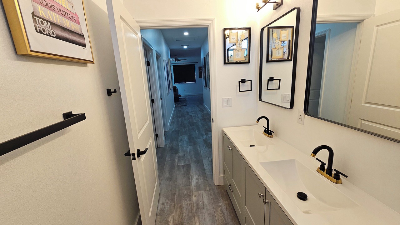 Photo of Bathroom in College Park