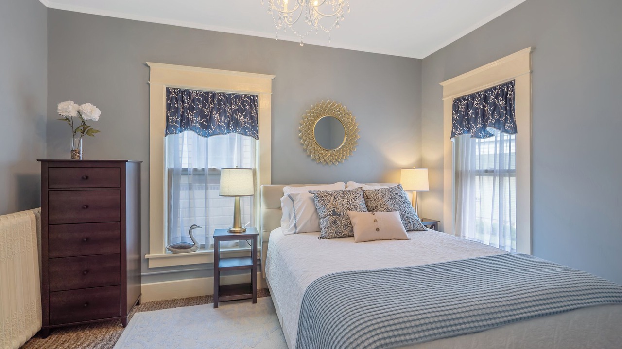 Photo of Bedroom in Baldwinsville