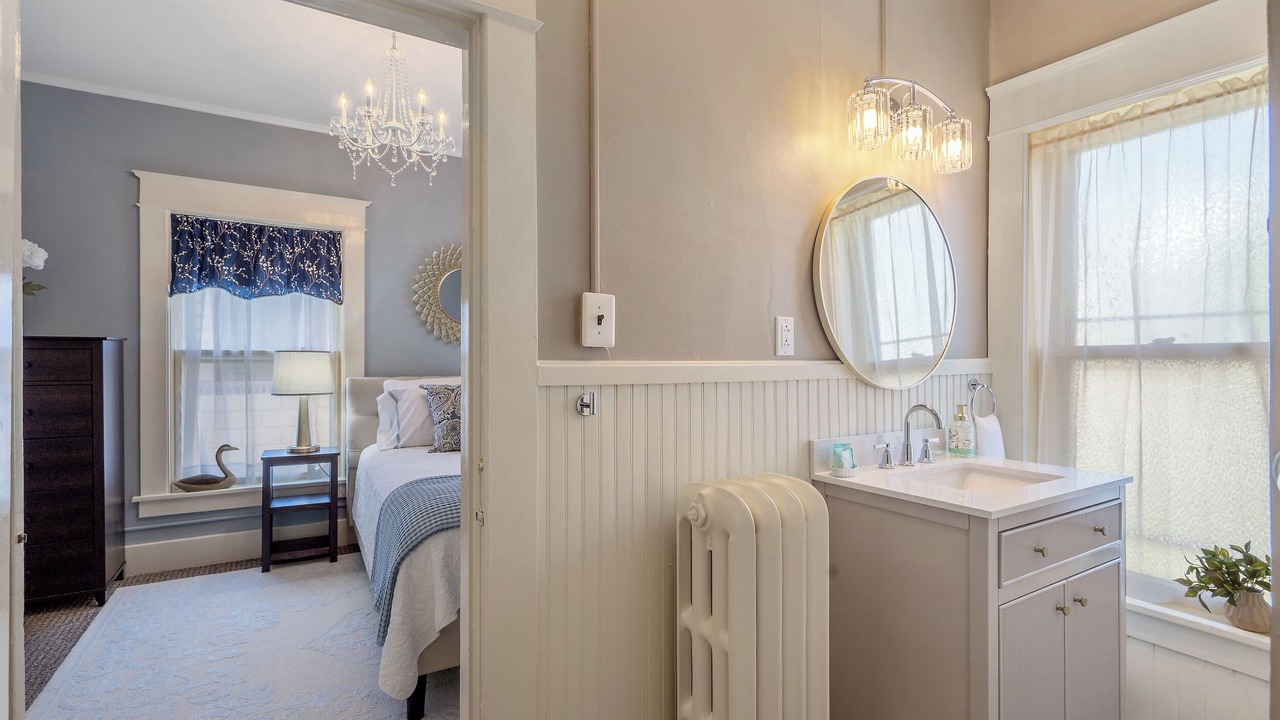 Photo of Bedroom in Baldwinsville