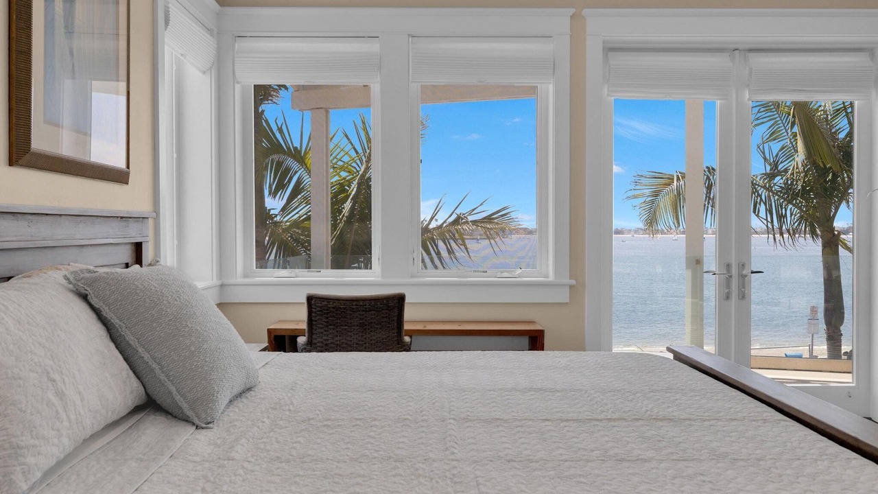 Photo of Bedroom in Crown Point