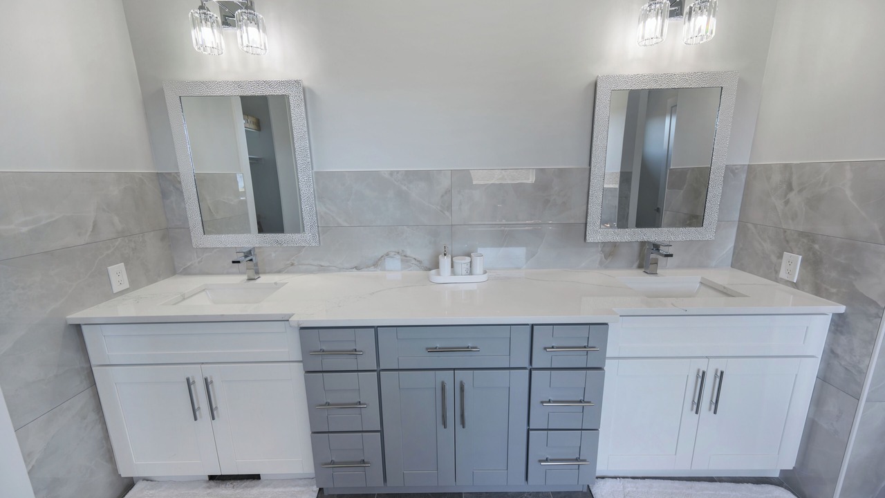 Photo of Bathroom in Sweetwater