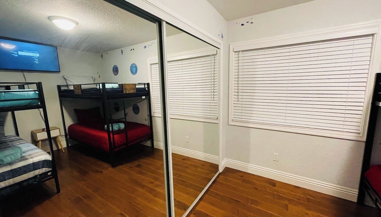 Photo of Bedroom in Rancho Penasquitos