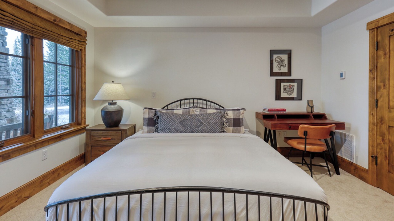 Photo of Bedroom in Spanish Peaks