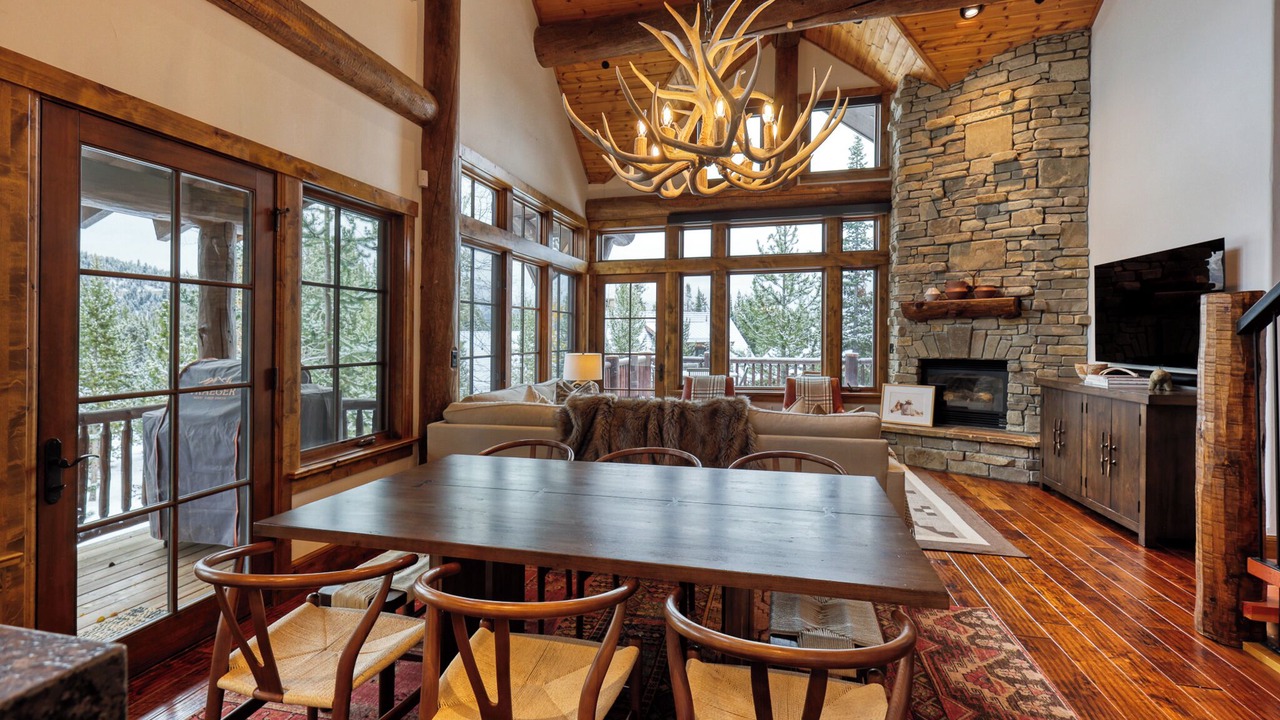 Photo of Livingroom in Spanish Peaks
