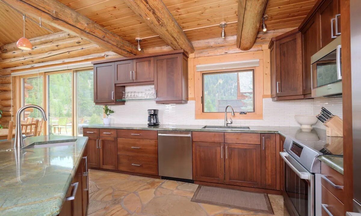 Photo of Kitchen in Gallatin Gateway