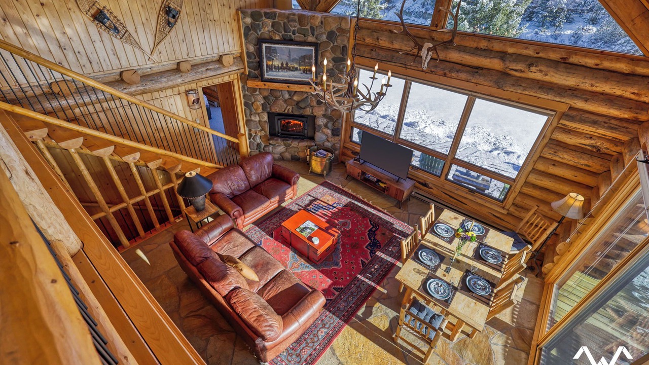 Photo of Livingroom in Gallatin Gateway