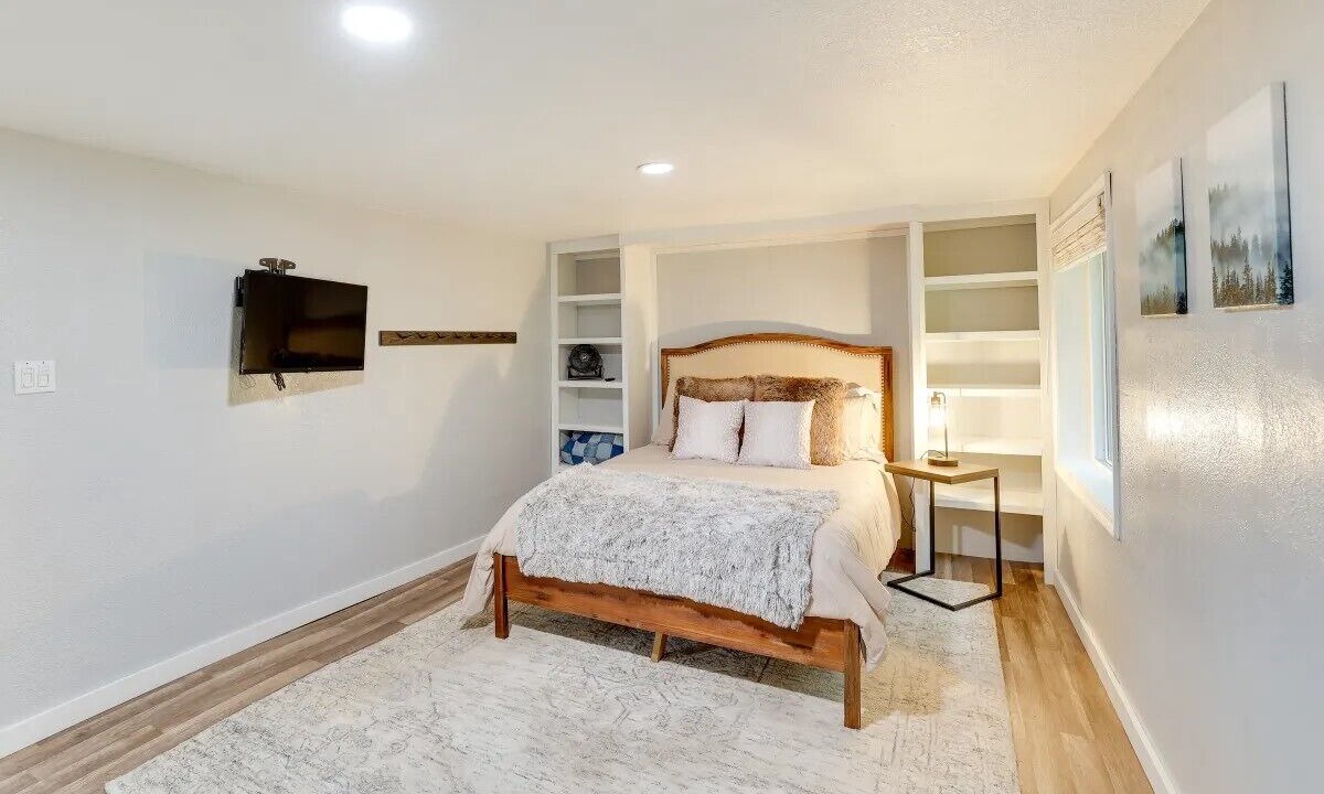 Photo of Bedroom in Ahsahka