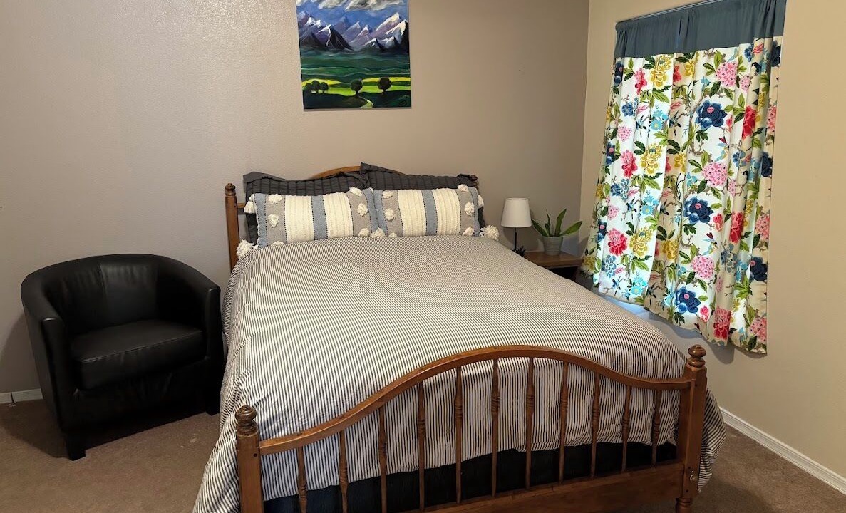 Photo of Bedroom in Martin City