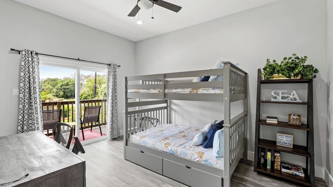 Photo of Bedroom in El Lago