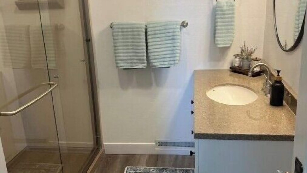 Photo of Bathroom in Lusk
