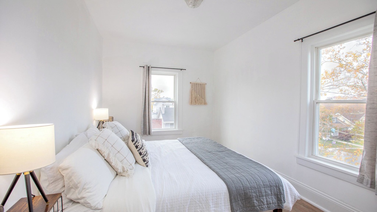 Photo of Bedroom in Lakewood