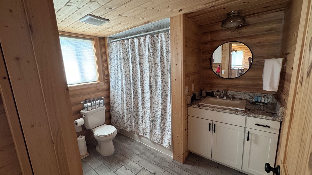 Photo of Bathroom in Tetonia