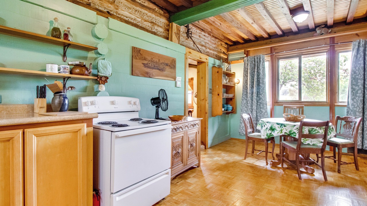 Photo of Kitchen in Calico Rock
