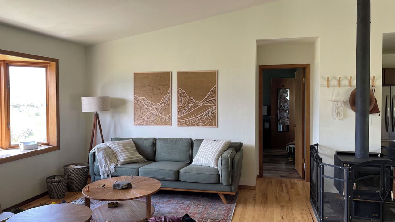 Photo of Livingroom in Emigrant