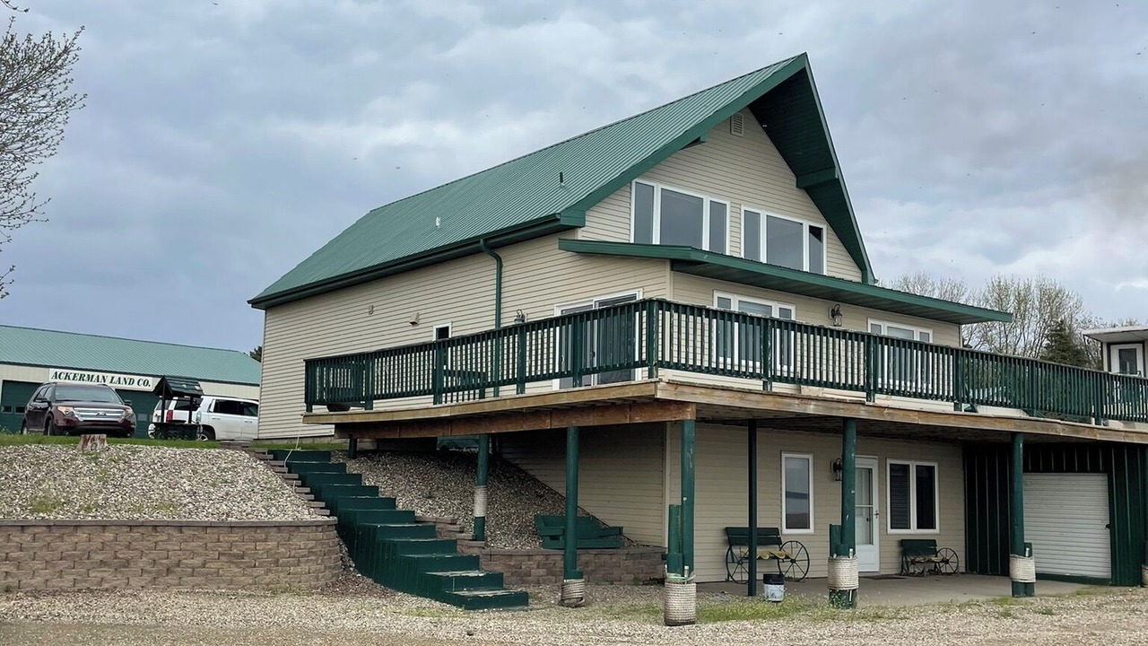 Photo of Outdoor in Devils Lake