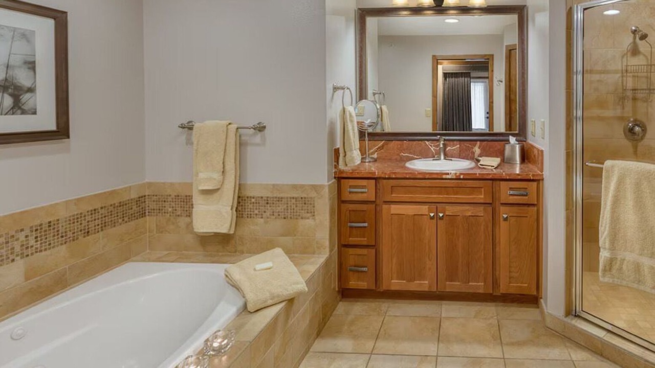 Photo of Bathroom in West Yellowstone