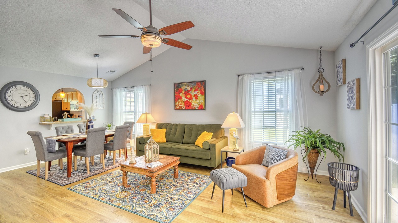 Photo of Livingroom in Myrtle Beach