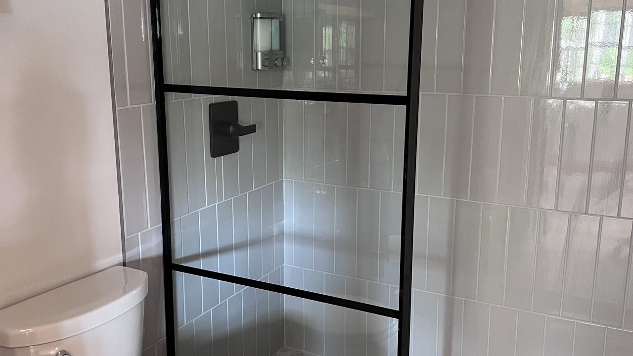 Photo of Bathroom in Rexford